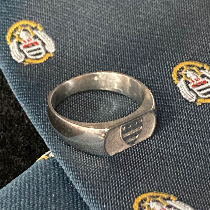 Old Greys' Union - The Class Ring